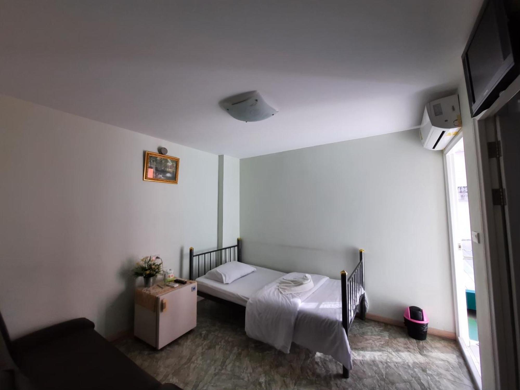 Hotel Sp Park Thaphra Bangkok Exteriér fotografie